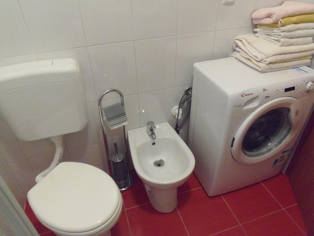 Apartments Lana Pula Extérieur photo